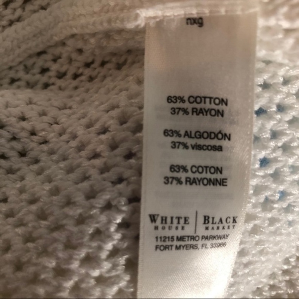 𝅺White House Black Market net top - Picture 5 of 5